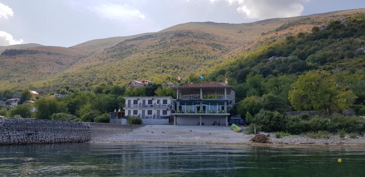 Rooms Lake View Balani Restaurant Shkodër Exterior foto
